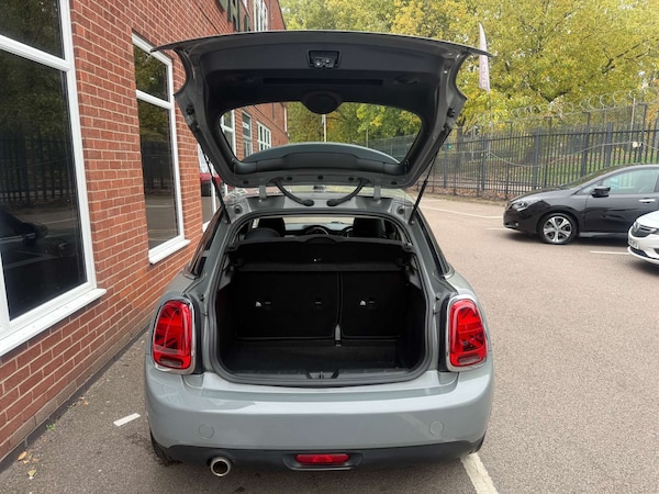 Used MINI Hatch 2019 for sale - 76277541: Photo 11