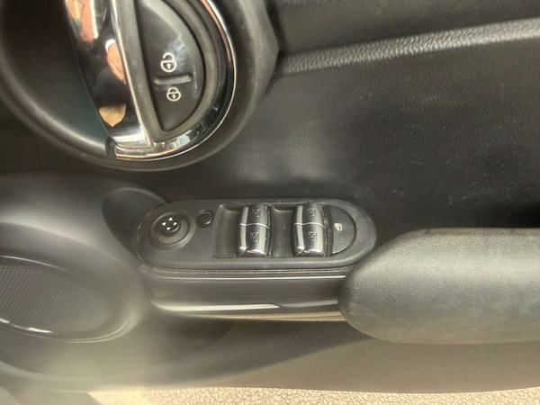 Used MINI Hatch 2019 for sale - 76277541: Photo 13