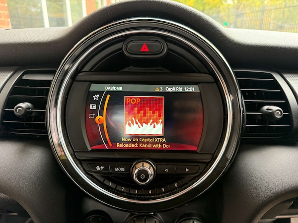 Used MINI Hatch 2019 for sale - 76277541: Photo 24