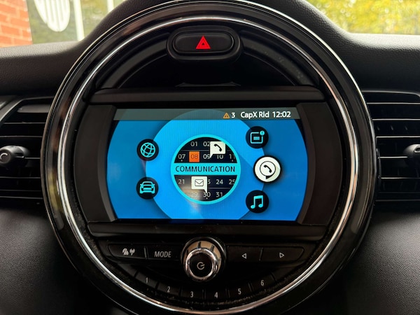 Used MINI Hatch 2019 for sale - 76277541: Photo 28