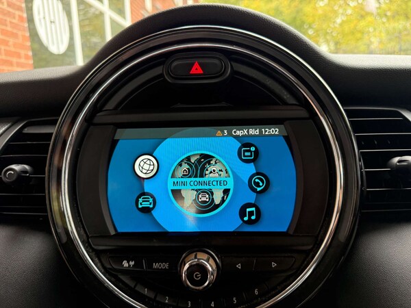 Used MINI Hatch 2019 for sale - 76277541: Photo 29