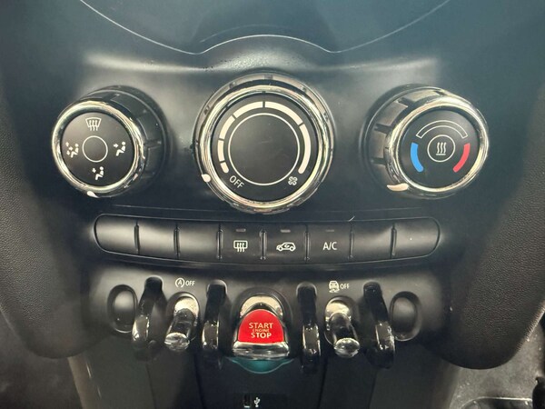 Used MINI Hatch 2019 for sale - 76277541: Photo 31