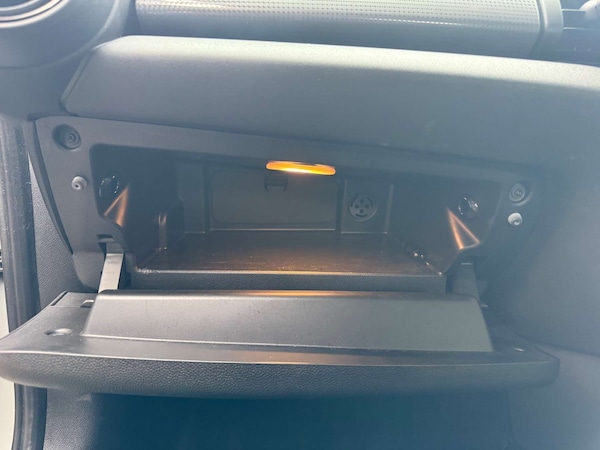 Used MINI Hatch 2019 for sale - 76277541: Photo 37