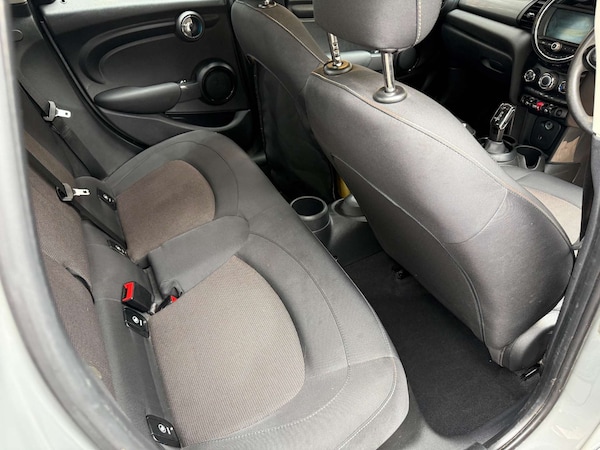 Used MINI Hatch 2019 for sale - 76277541: Photo 50