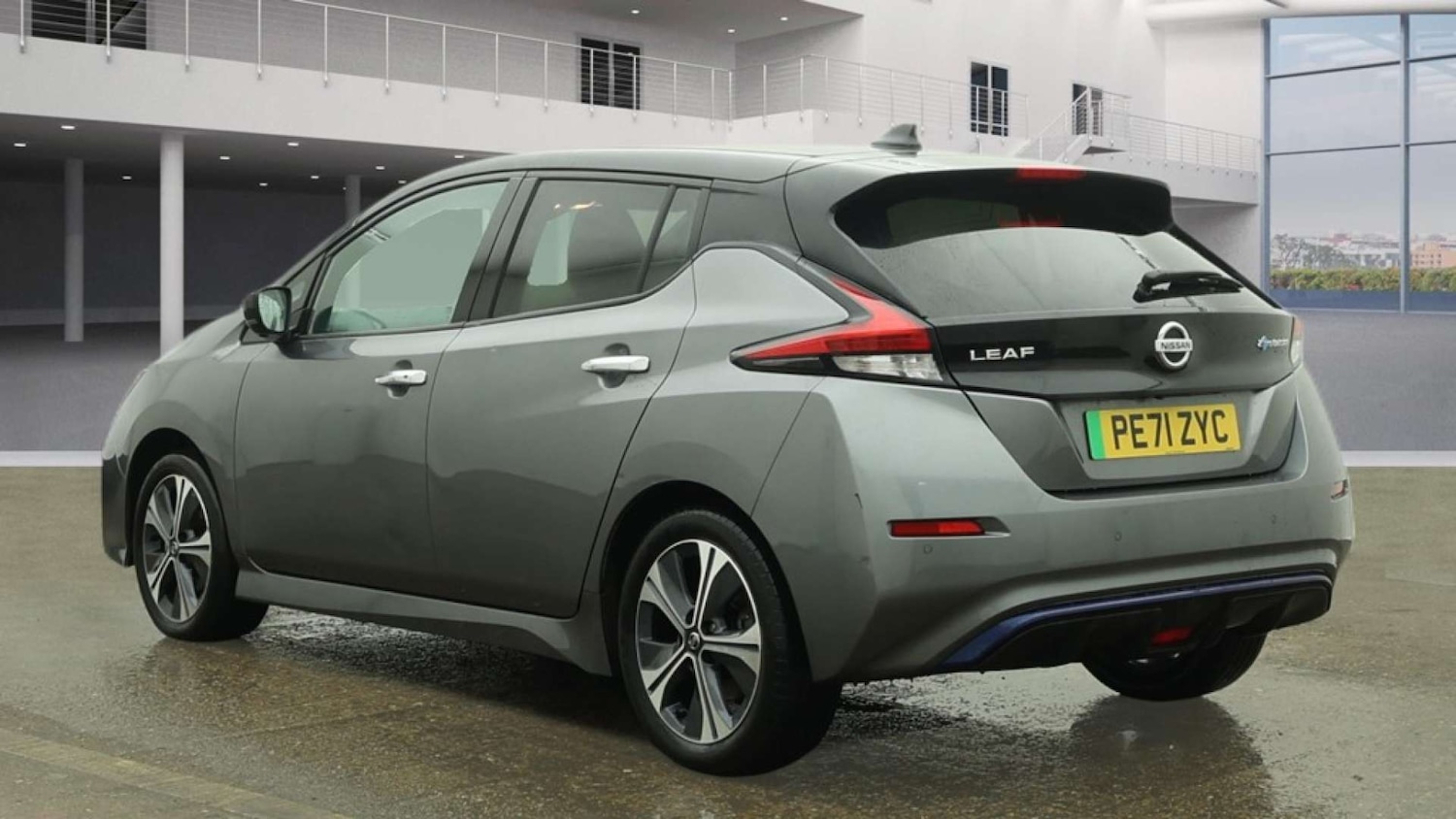 Used Nissan Leaf 2021 for sale - 77368244: Photo 3