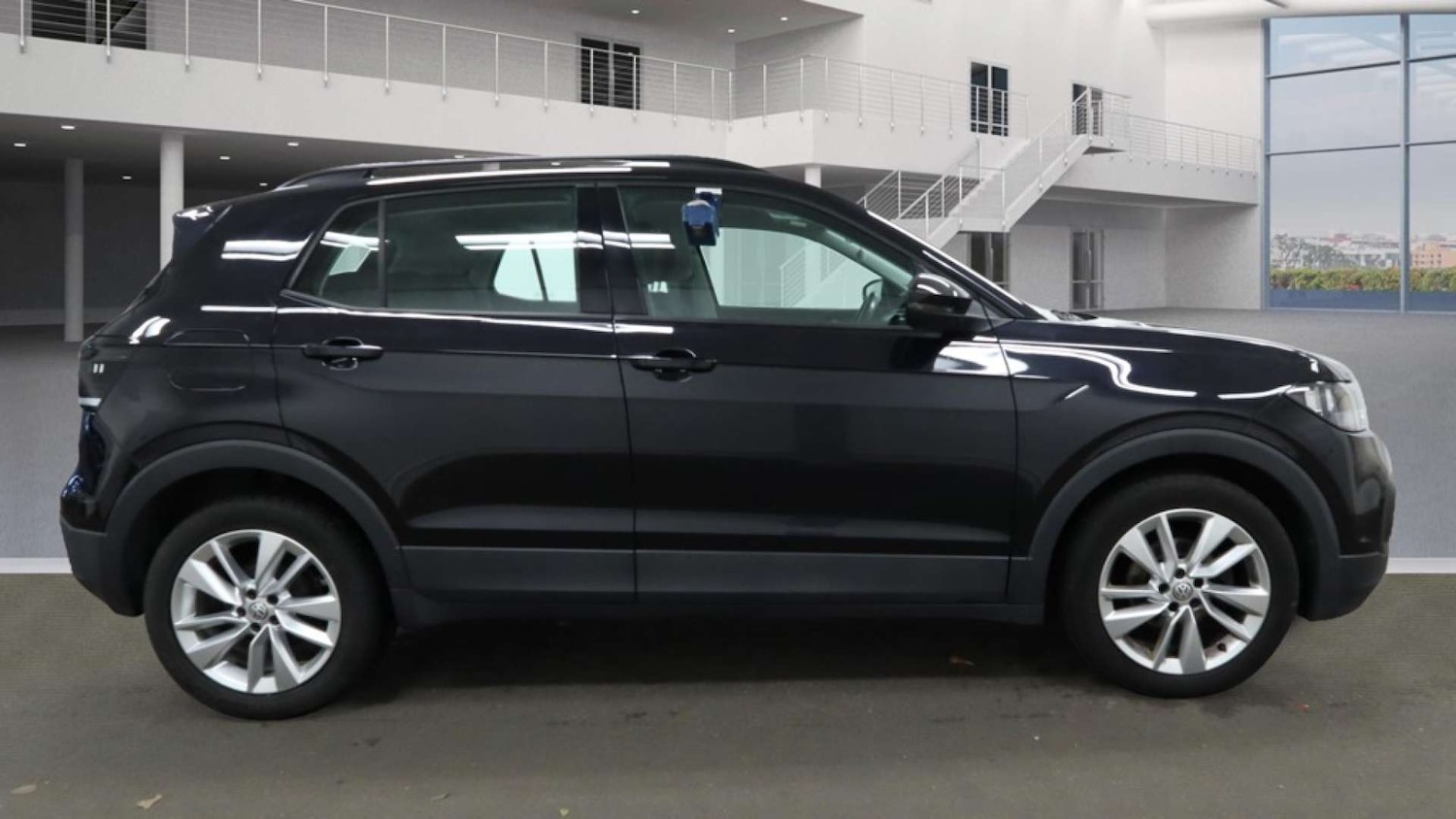 Used Volkswagen T-Cross 2020 for sale - 76429363: Photo 5