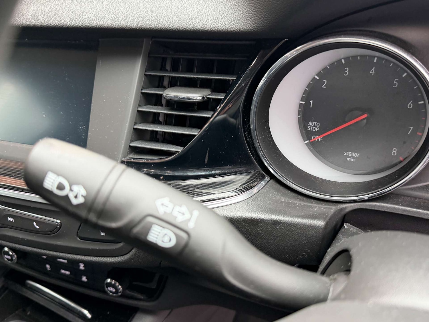 Used Vauxhall Insignia 2019 for sale - 77896413: Photo 6