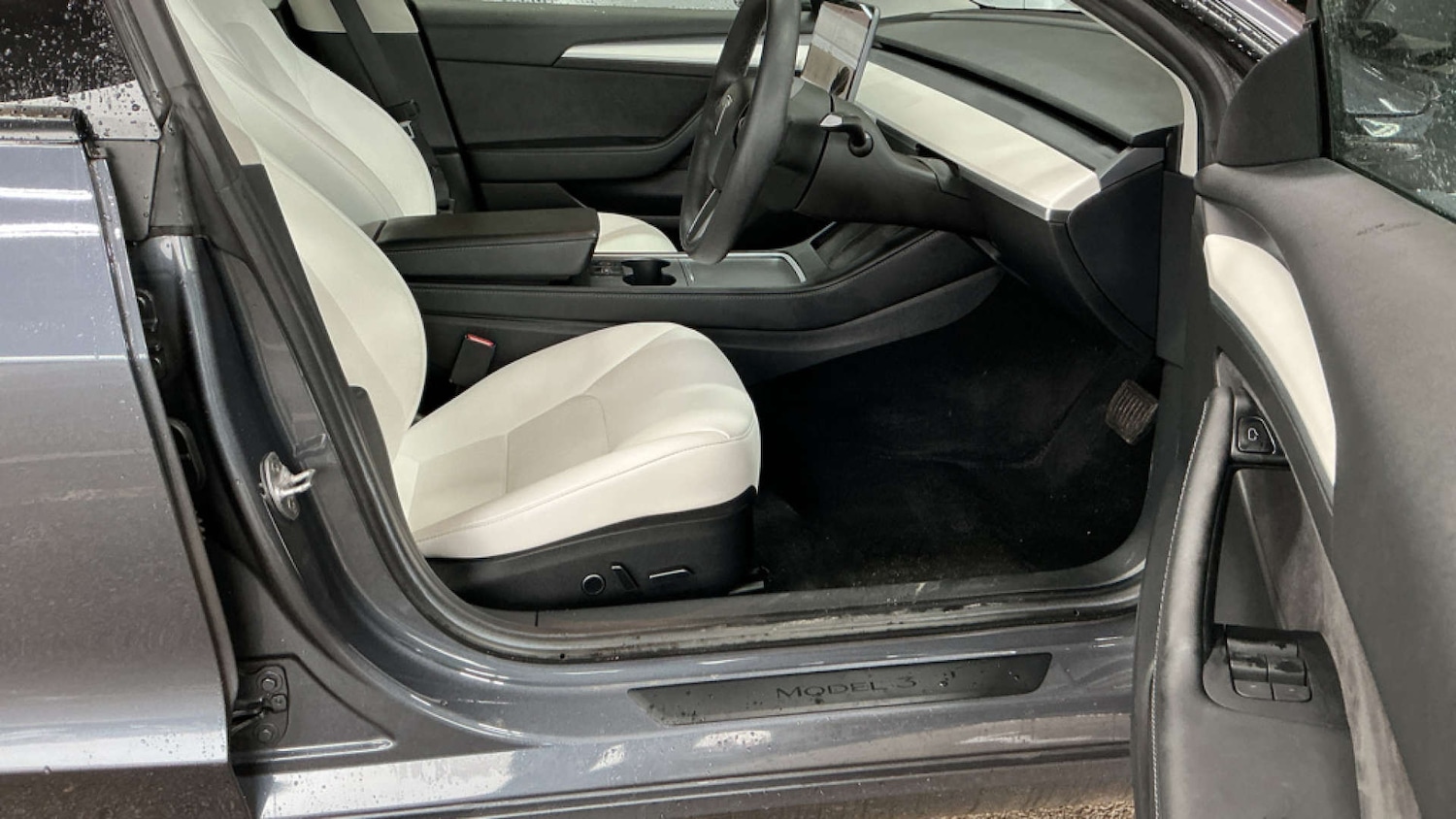 Used Tesla Model 3 2021 for sale - 77750349: Photo 9