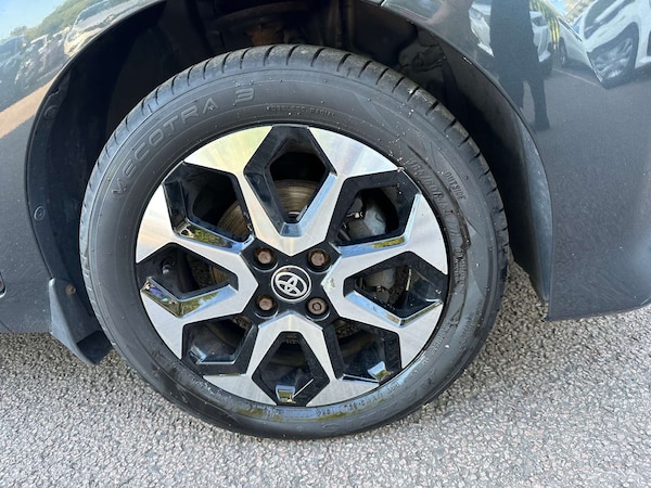 Used Toyota AYGO 2019 for sale - 75537650: Photo 44