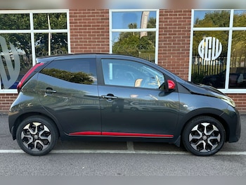 Used Toyota AYGO 2019 for sale - 75537650: Photo