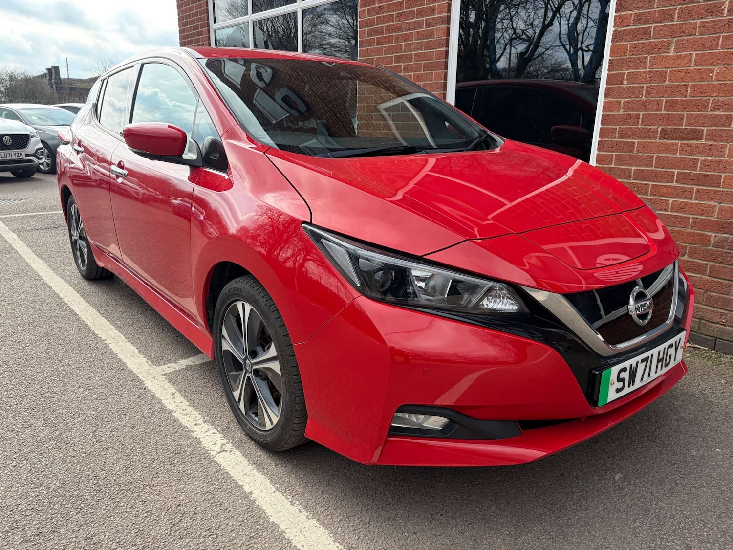 Used Nissan Leaf 2022 for sale - 77664936: Photo 5