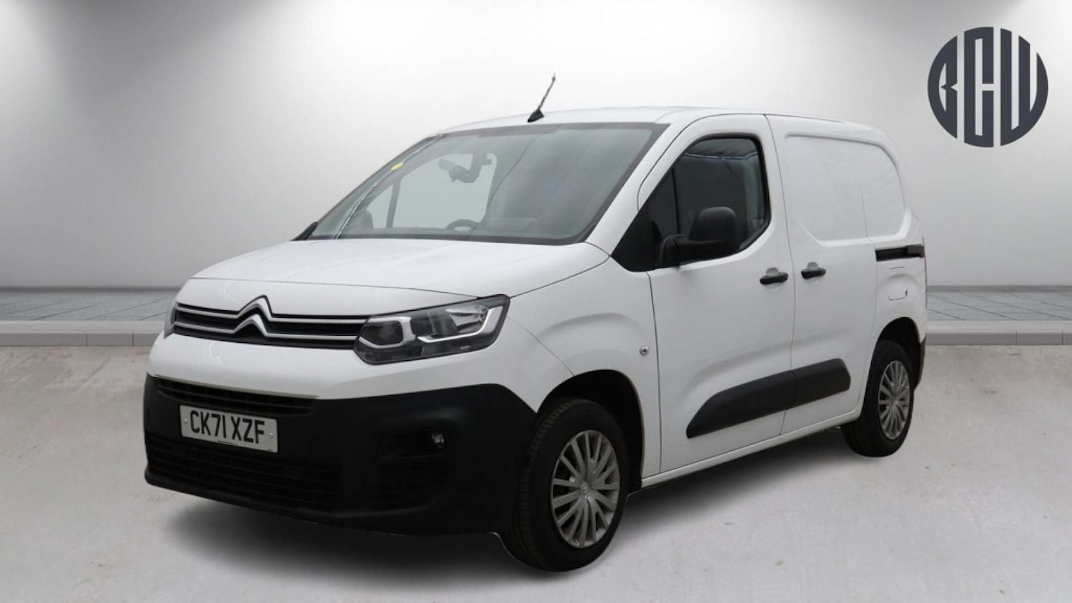 Used Citroen Berlingo 2021 for sale - 77399707: Photo 2