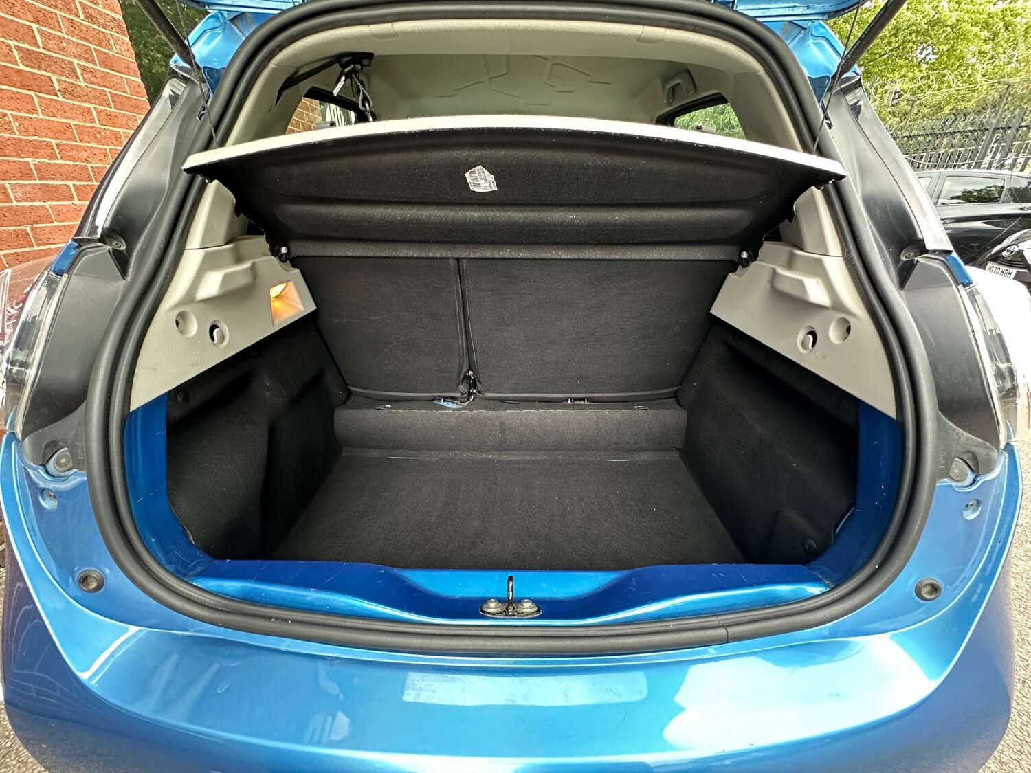 Vehicle 37