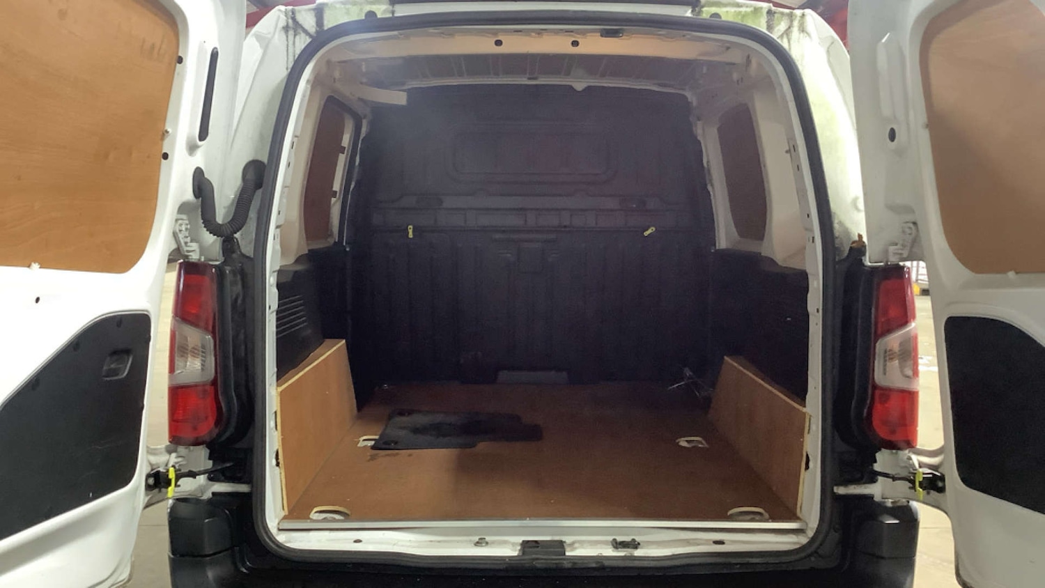 Used Citroen Berlingo 2021 for sale - 76558374: Photo 7