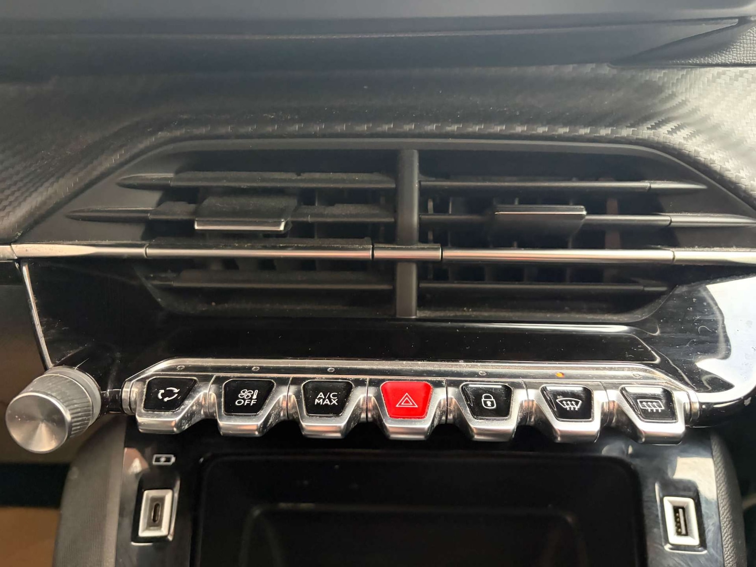 Used Peugeot 2008 2022 for sale - 77261426: Photo 34