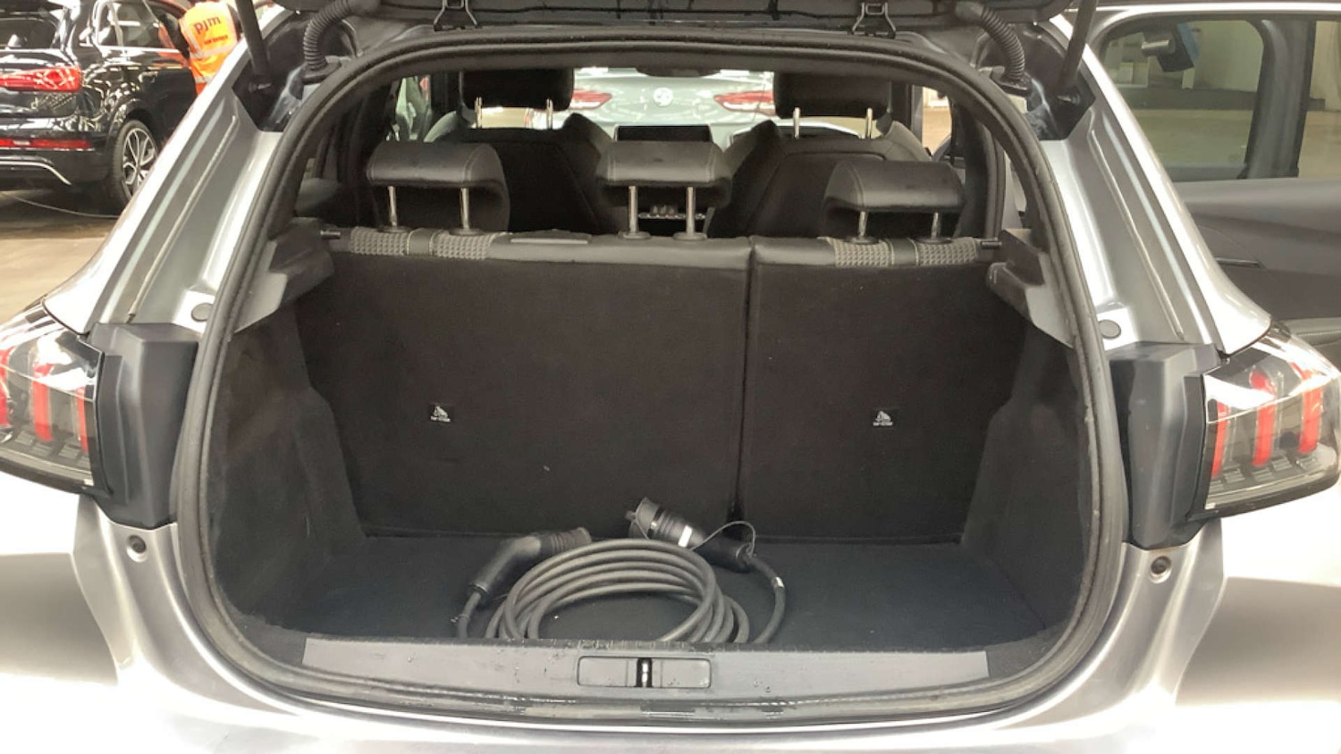 Used Peugeot 208 2020 for sale - 76322860: Photo 7