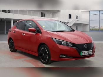 2022 - Leaf N-Connecta 5dr