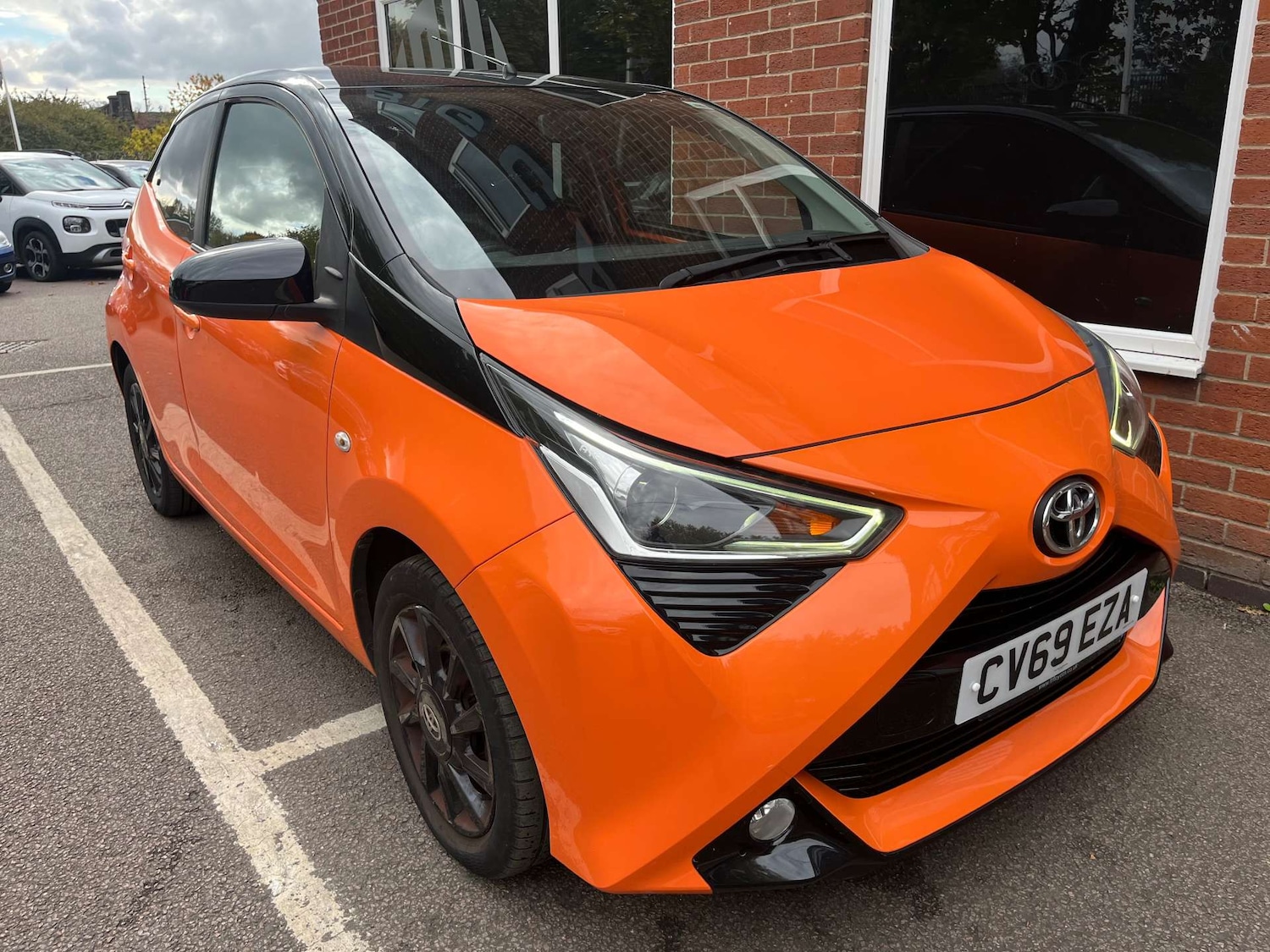 Used Toyota AYGO 2019 for sale - 76210015: Photo 4