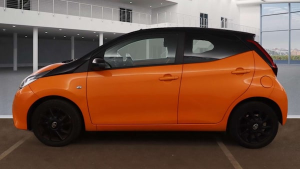 Used Toyota AYGO 2019 for sale - 76210015: Photo 6