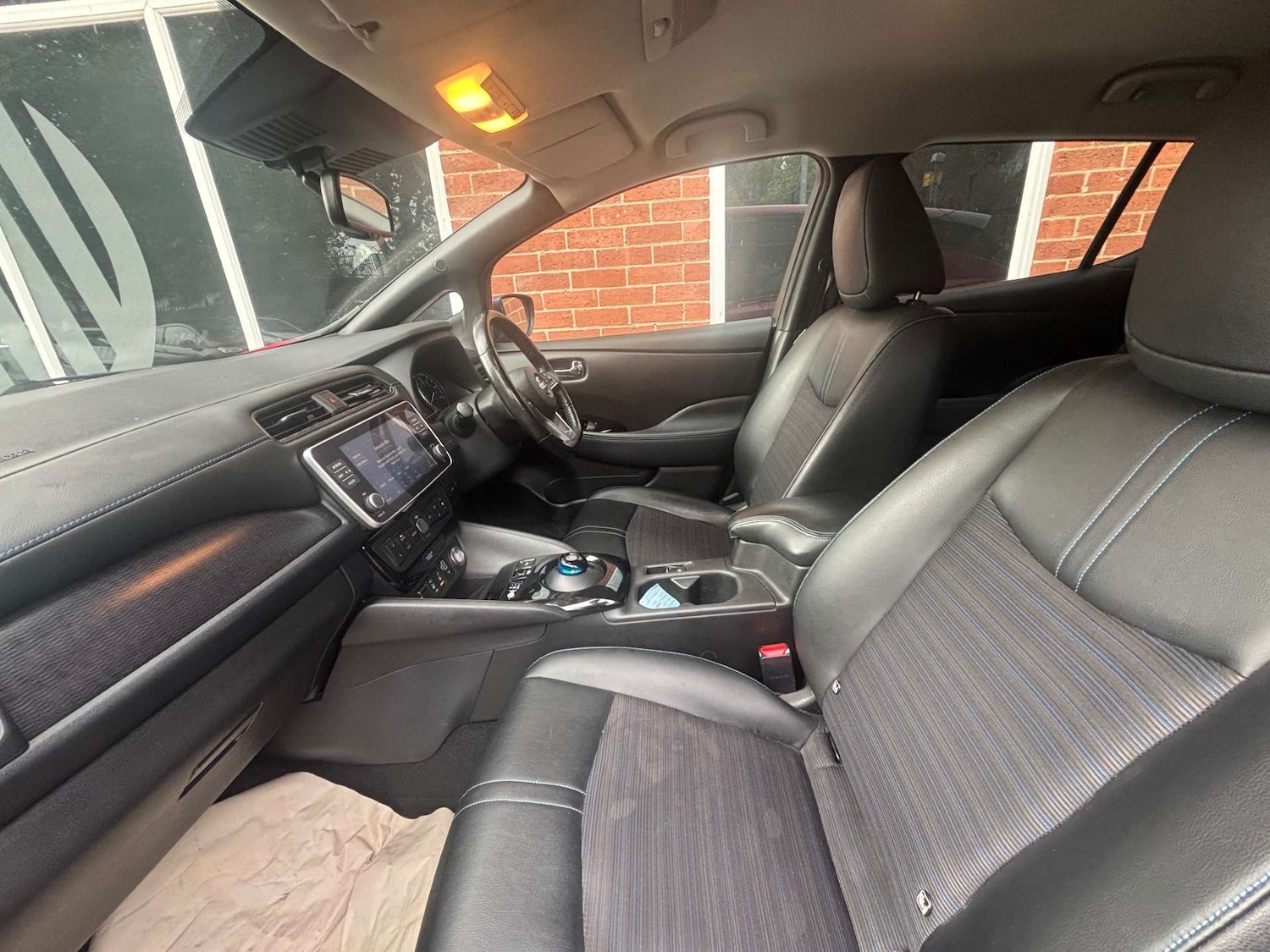 Used Nissan Leaf 2020 for sale - 76143242: Photo 25