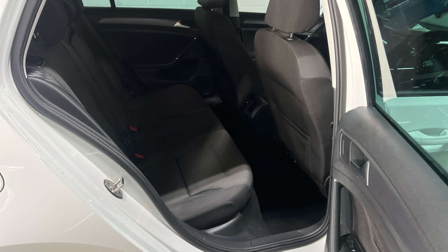 Used Volkswagen Golf 2020 for sale - 76414862: Photo 8