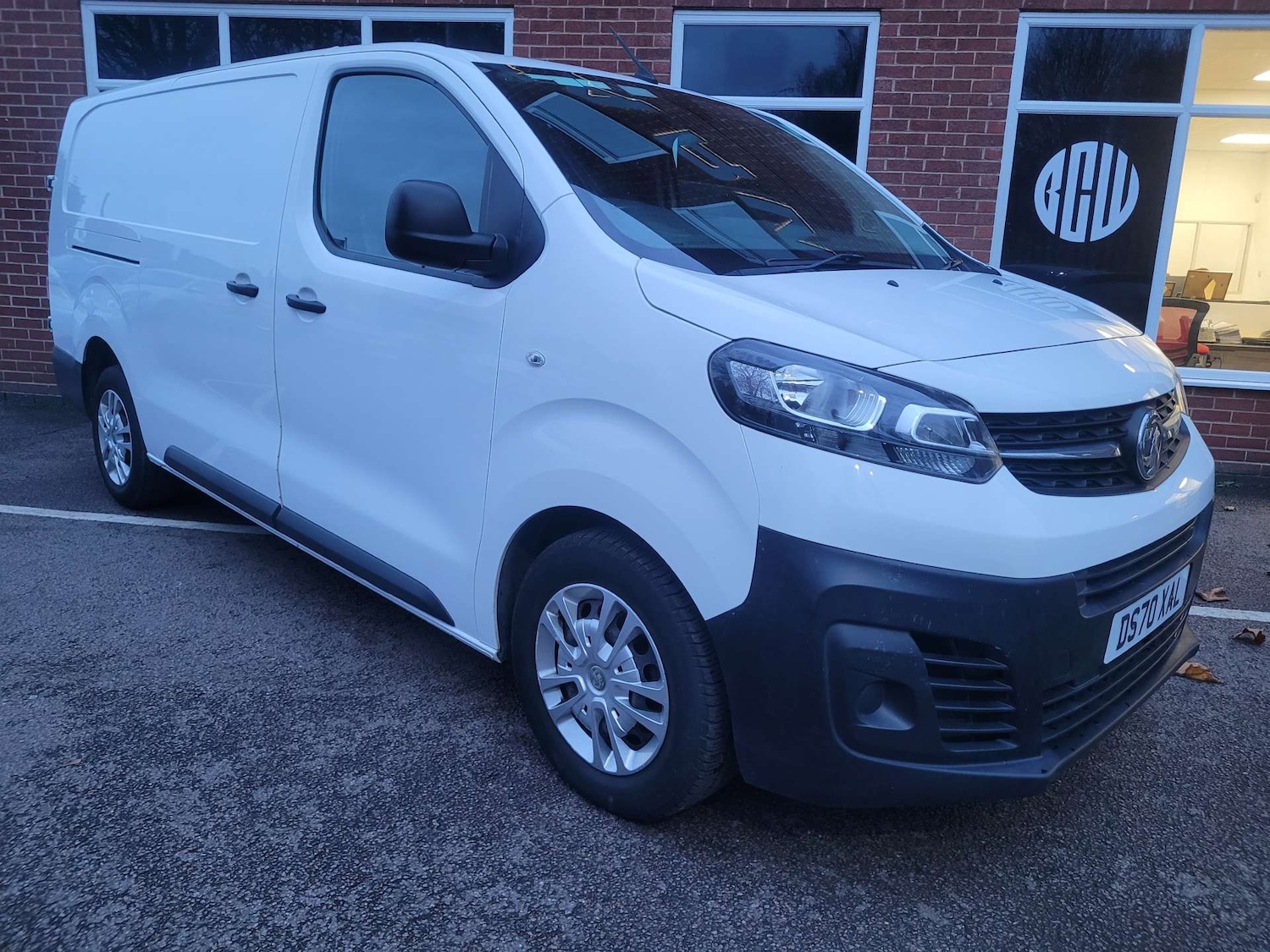 Used Vauxhall Vivaro 2020 for sale - 76277700: Photo 1