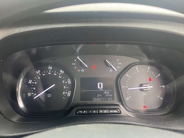 Used Vauxhall Vivaro 2020 for sale - 76277700: Photo 13