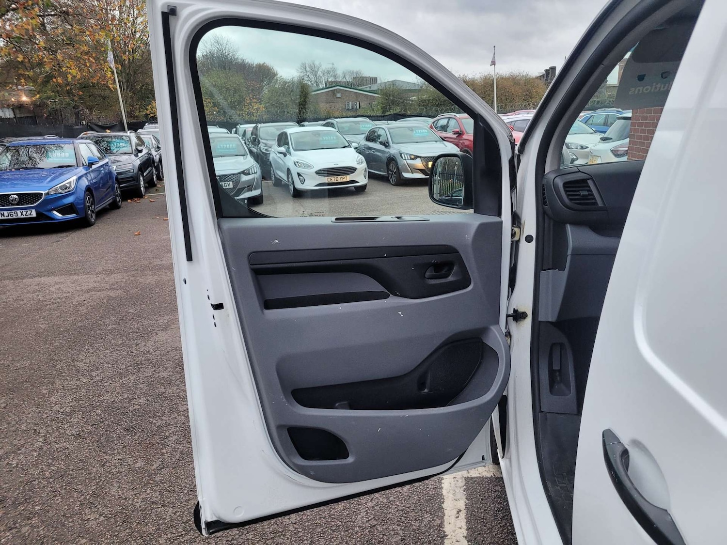 Used Vauxhall Vivaro 2020 for sale - 76277700: Photo 18