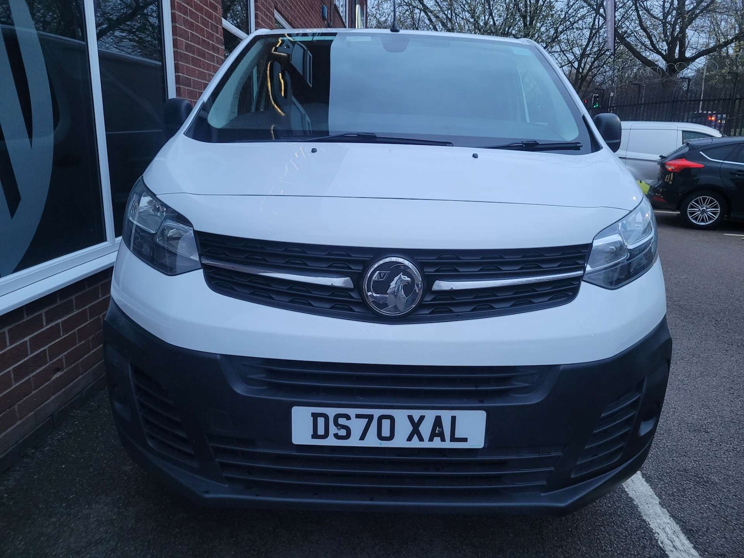 Used Vauxhall Vivaro 2020 for sale - 76277700: Photo 3