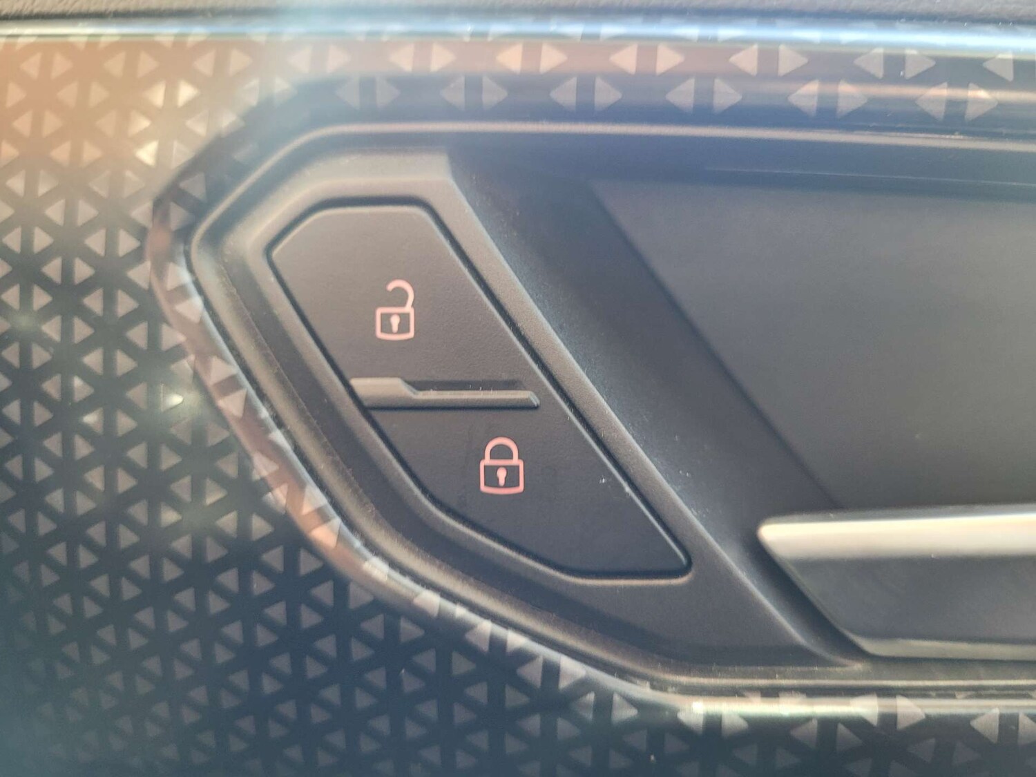 Used Volkswagen T-Cross 2021 for sale - 76412600: Photo 40