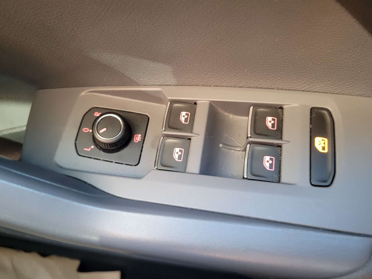 Used Volkswagen T-Cross 2021 for sale - 76412600: Photo 41