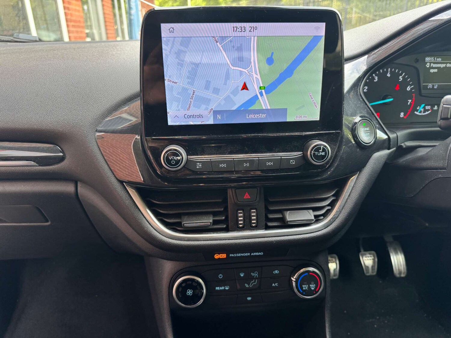 Vehicle 21