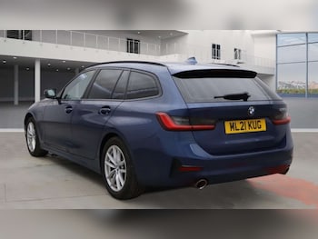 Used BMW 3 Series 2021 for sale - 75956129: Photo