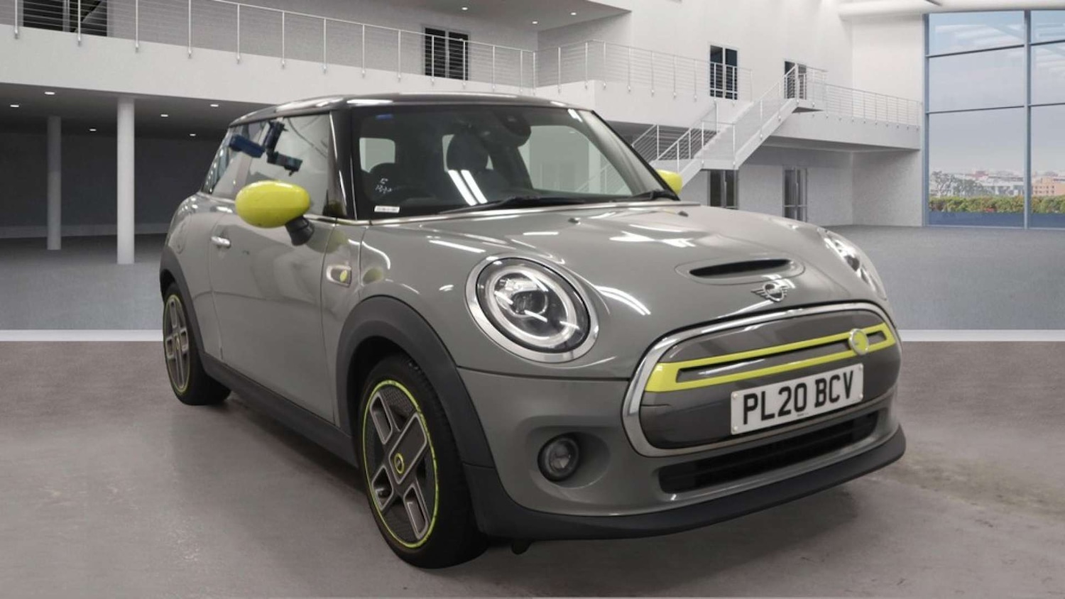 Used MINI Hatch 2020 for sale - 76453769: Photo 1