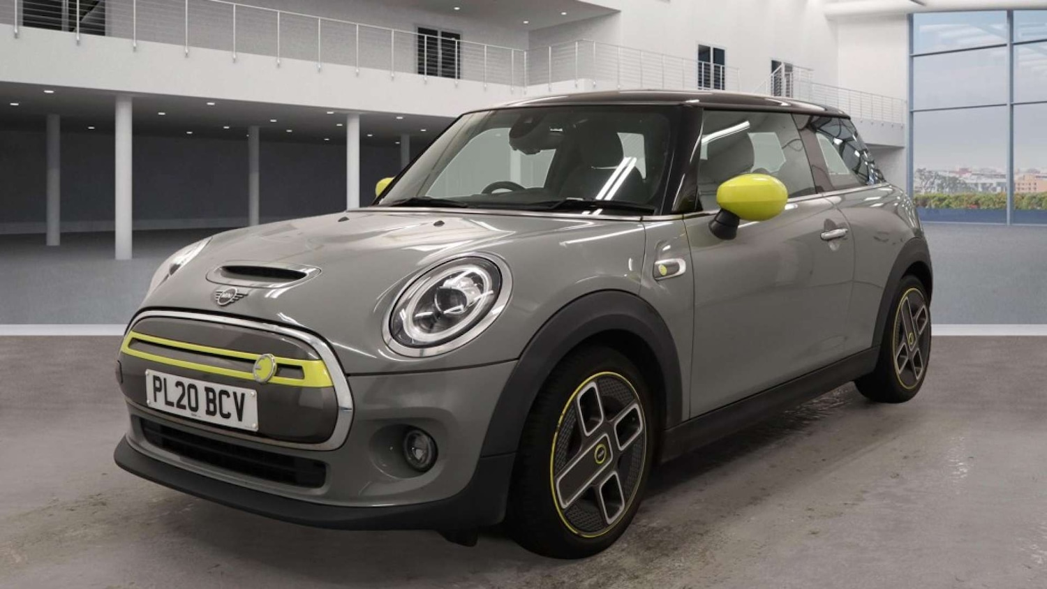 Used MINI Hatch 2020 for sale - 76453769: Photo 2