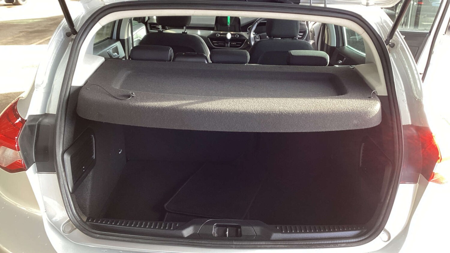 Used Ford Focus 2019 for sale - 77896404: Photo 10