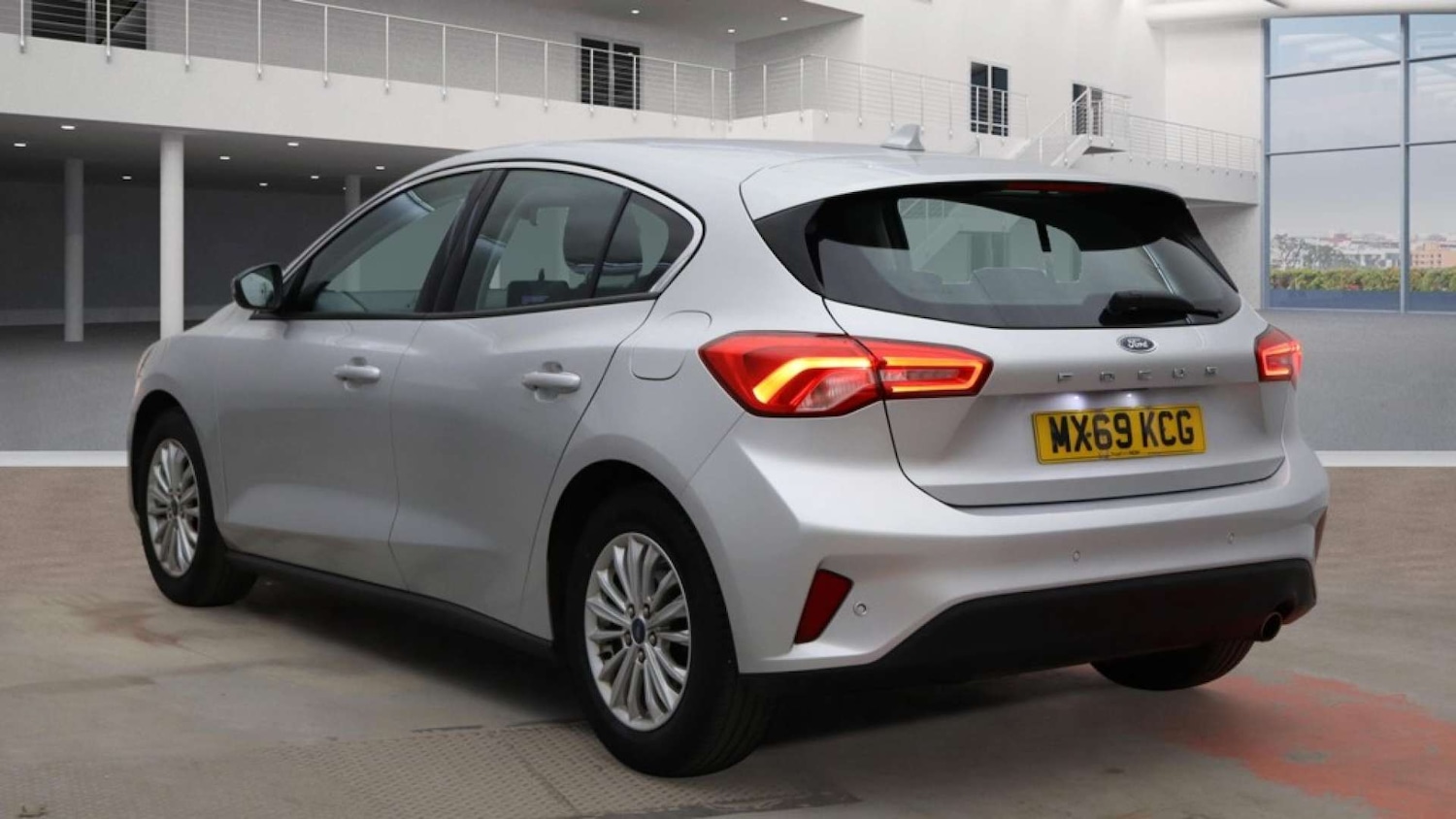 Used Ford Focus 2019 for sale - 77896404: Photo 3