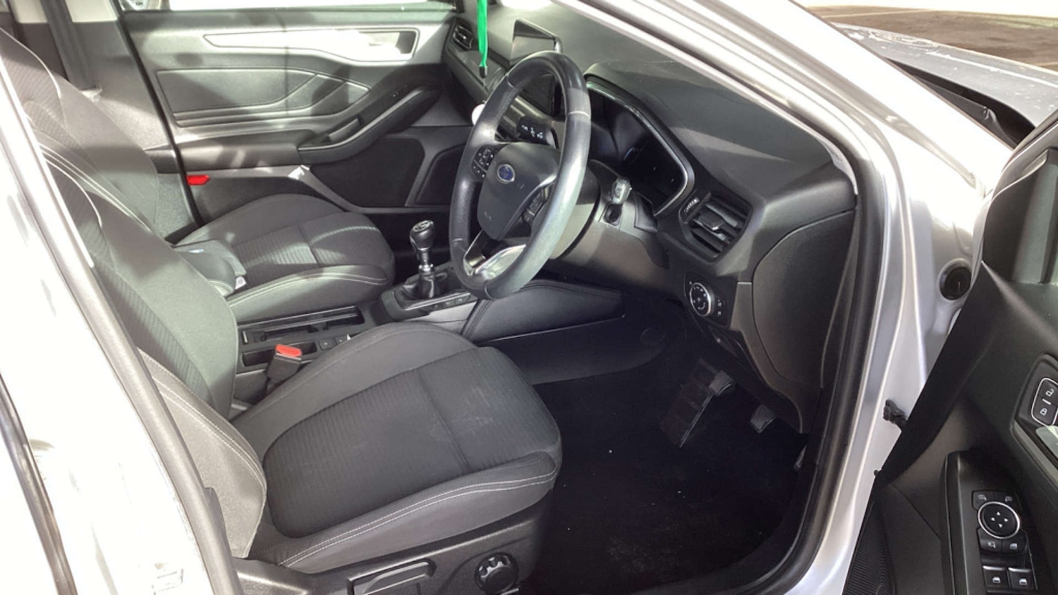 Used Ford Focus 2019 for sale - 77896404: Photo 5