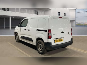 Used Peugeot Partner 2021 for sale - 77968974: Photo