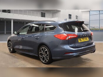 Used Ford Focus 2020 for sale - 77247835: Photo