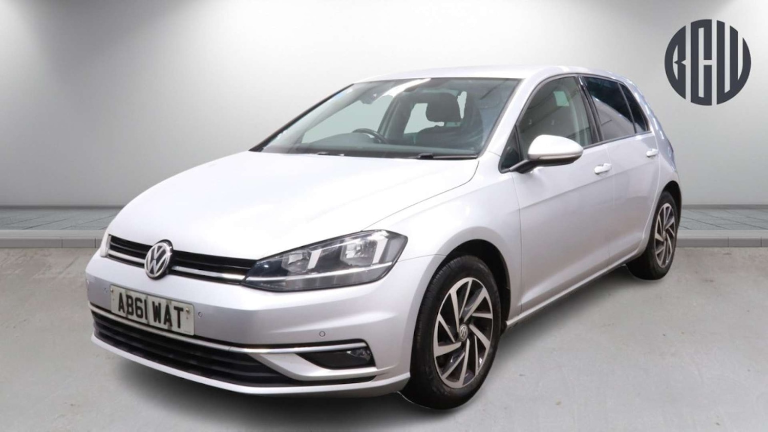 Used Volkswagen Golf 2019 for sale - 77749066: Photo 2