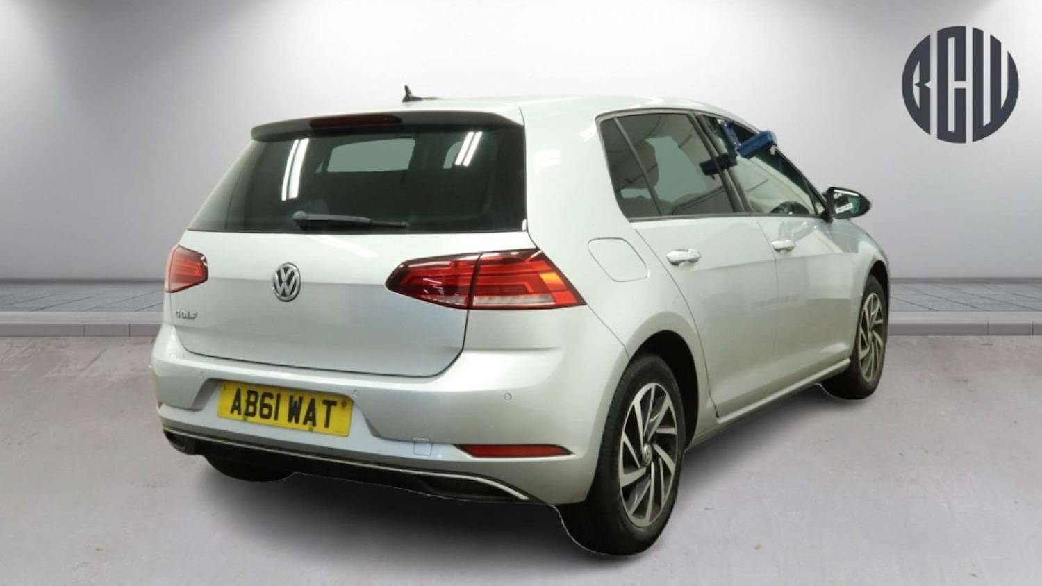 Used Volkswagen Golf 2019 for sale - 77749066: Photo 4