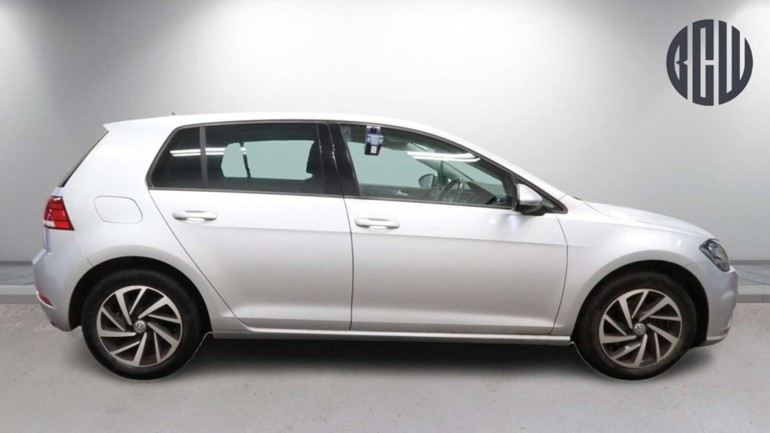 Used Volkswagen Golf 2019 for sale - 77749066: Photo 5