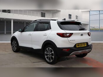 Used Kia Stonic 2020 for sale - 77423717: Photo