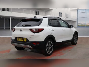 Used Kia Stonic 2020 for sale - 77423717: Photo