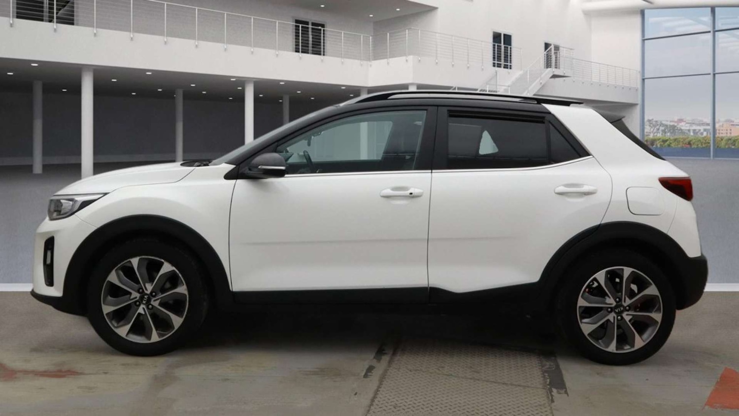 Used Kia Stonic 2020 for sale - 77423717: Photo 6