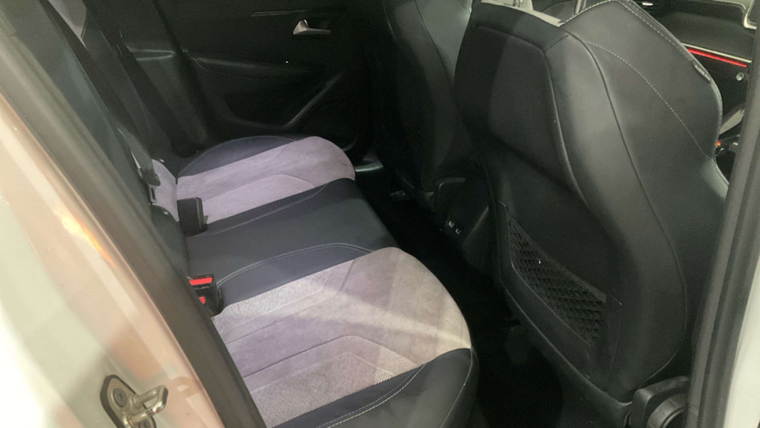 Used Peugeot 208 2020 for sale - 77799737: Photo 8