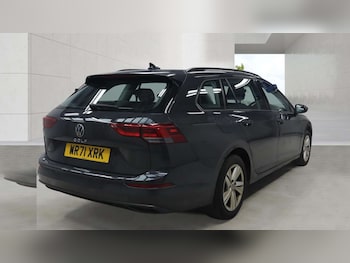 Used Volkswagen Golf 2021 for sale - 78333302: Photo