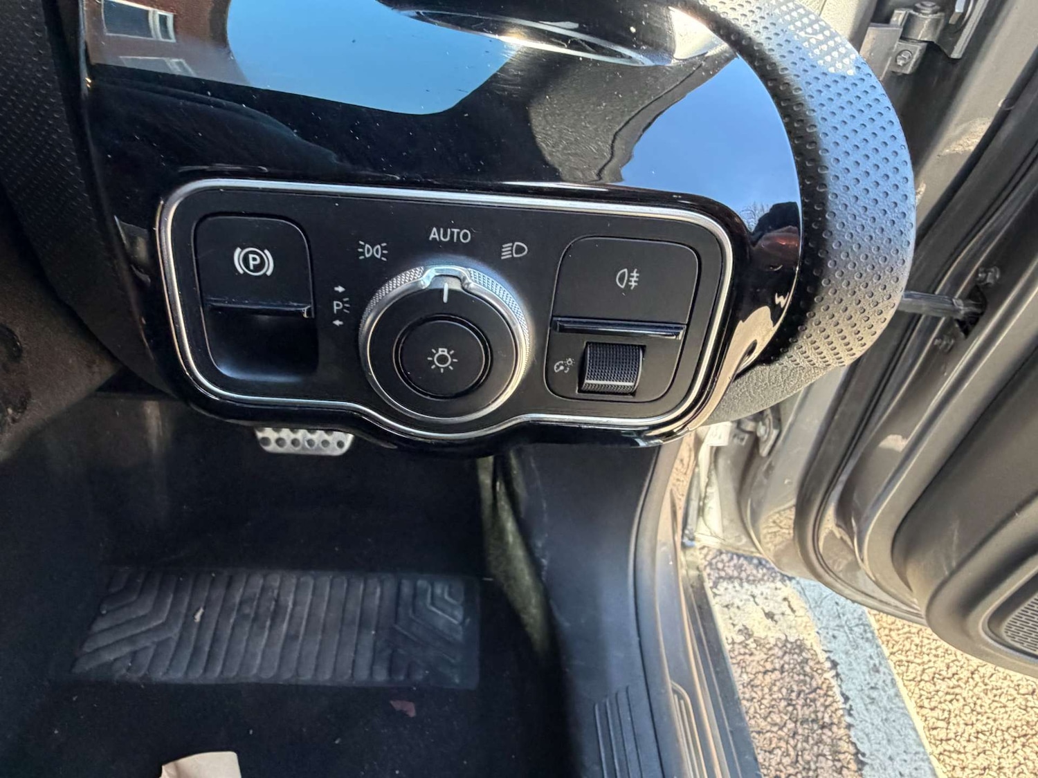 Used Mercedes-Benz CLA 2020 for sale - 77622858: Photo 17