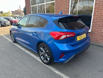Used Ford Focus 2019 for sale - 78305818: Photo